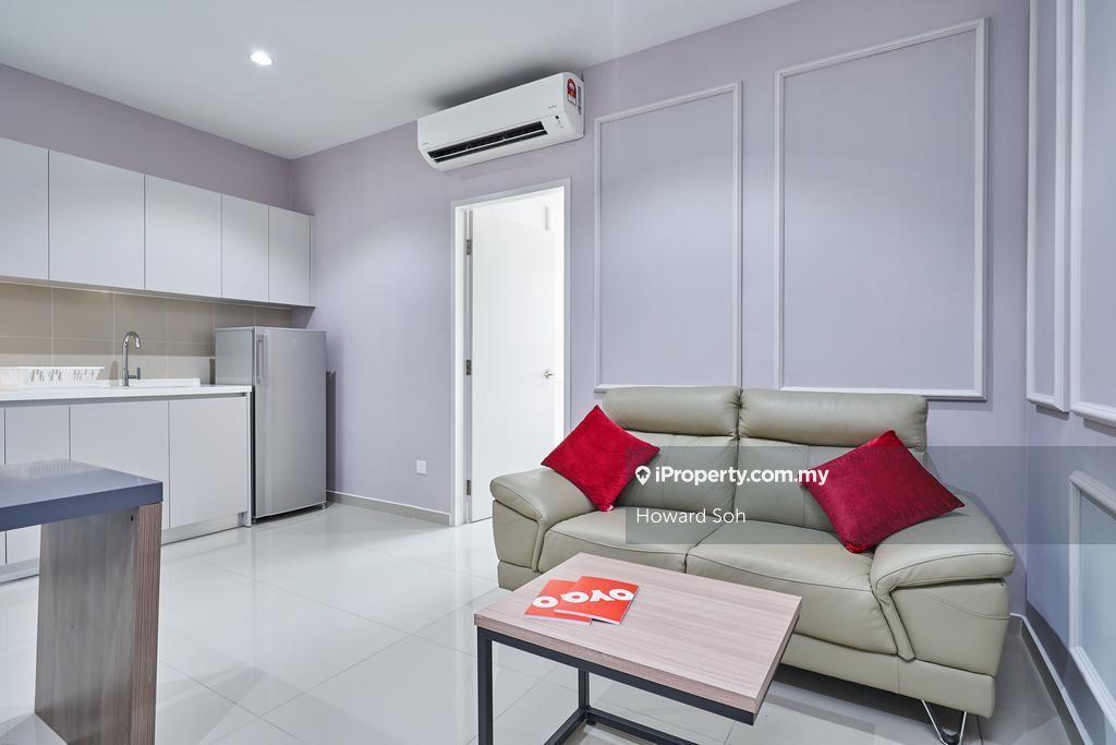 Hyde Tower 1 room 1 bathroom, walking distance to central icity mall