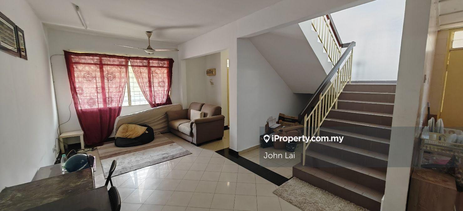 Duplex unit in Mentari court
