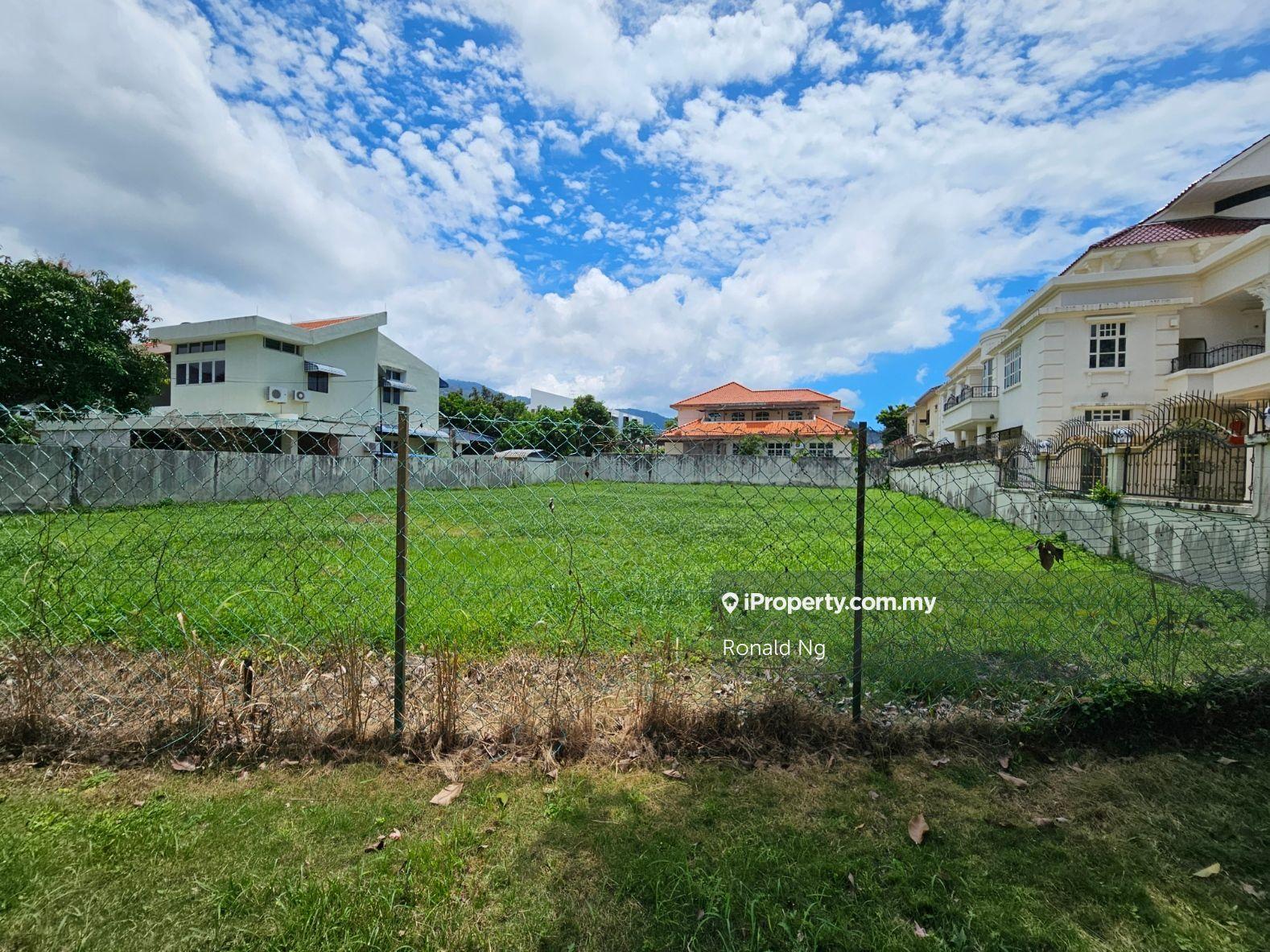 Bungalow Land Corner Lot 