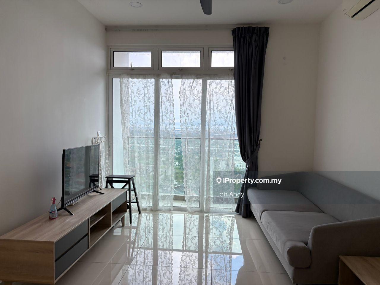 Fully Furnished, 2 bed 2 bath, available now