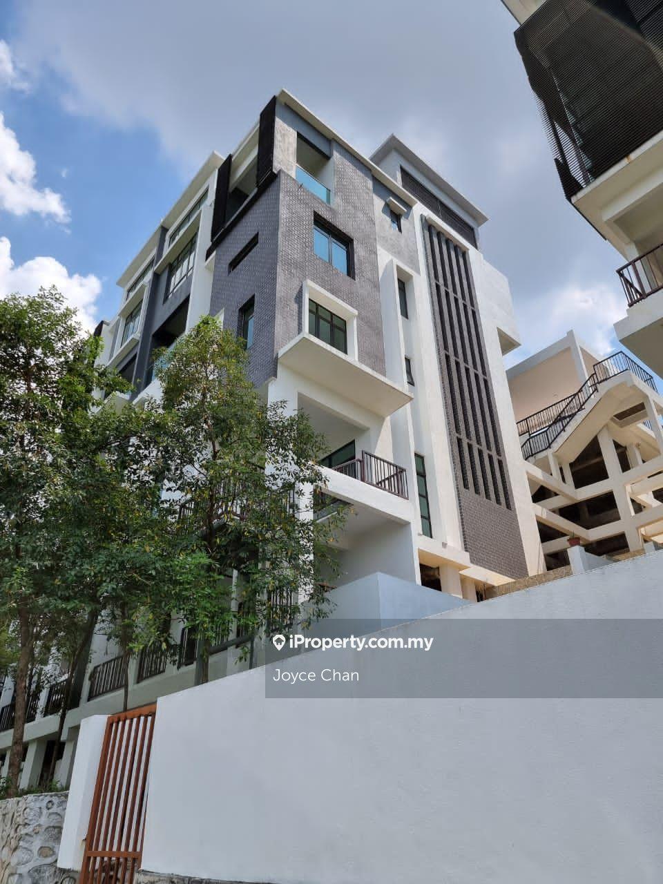 Biggest Build Up Freehold 4 Storey Semi D Kingsley Hills Putra Heights