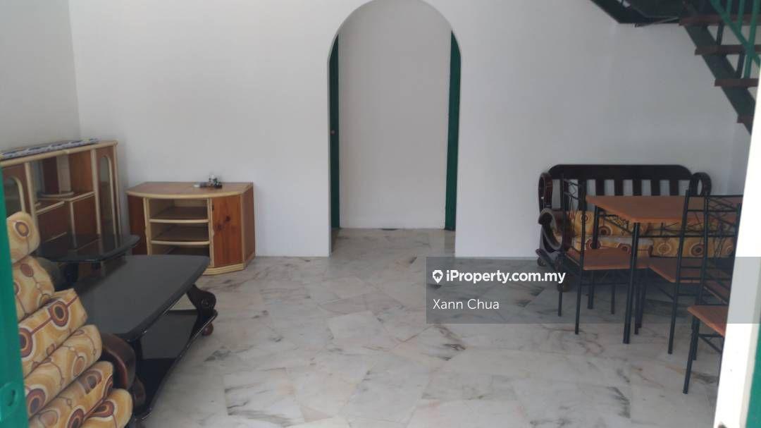 Putra Perdana 2storey house for sale 