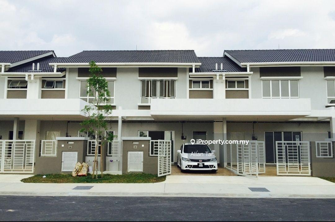 Saron Bukit Raja