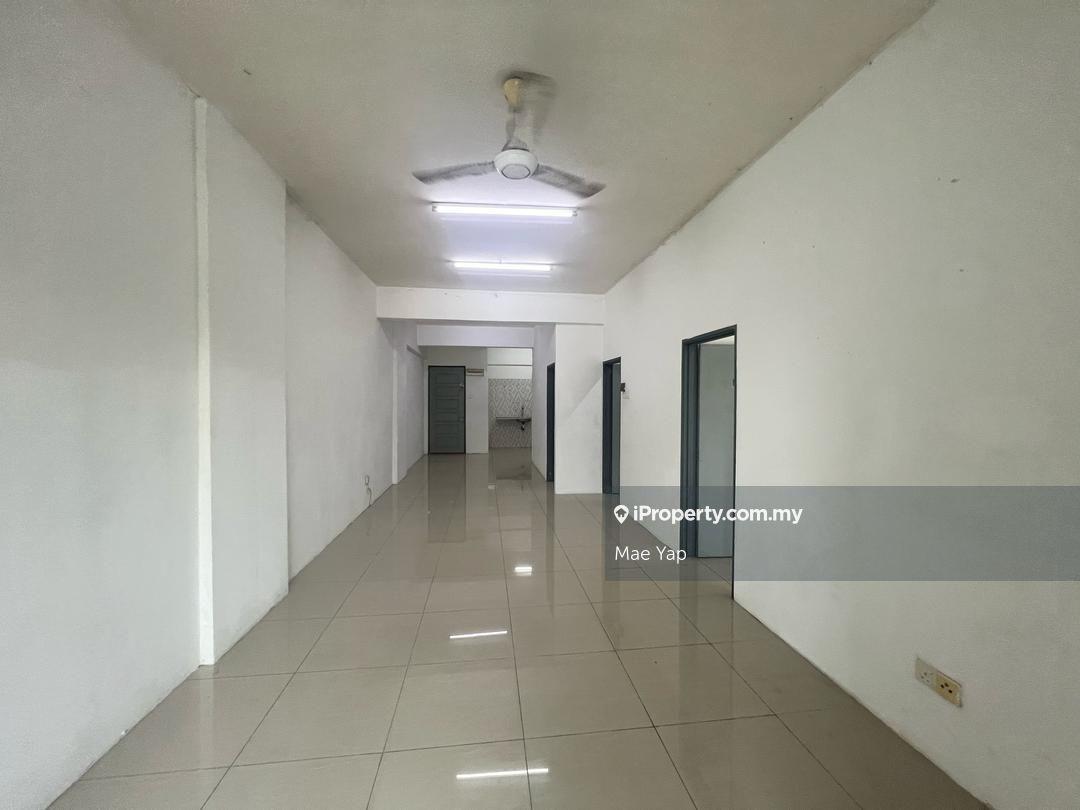 Mahkota Residence unit for rent