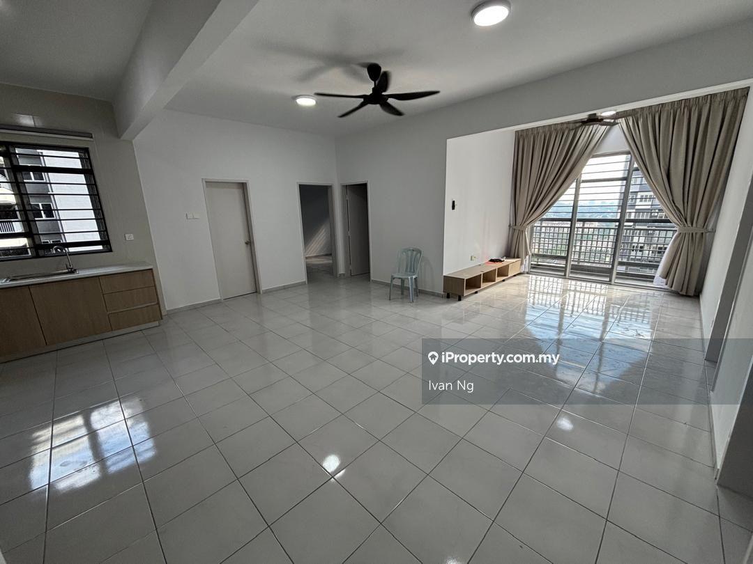 Opal residence puchong intan new 3r3b nice unit for rent