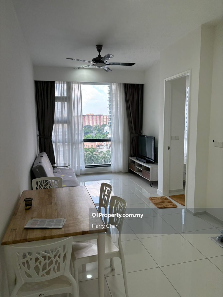 Nice and clean unit for rent
