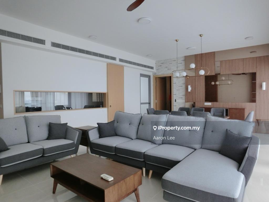 Exclusive Biggest 3 Bedroom type Seaview Condo Corner Unit For Sell
