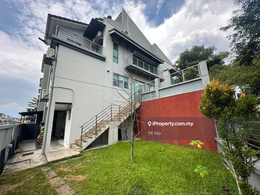 Sering Ukay, Ampang, 2.5 Storey Superlink, Freehold, Corner Lot, Sale
