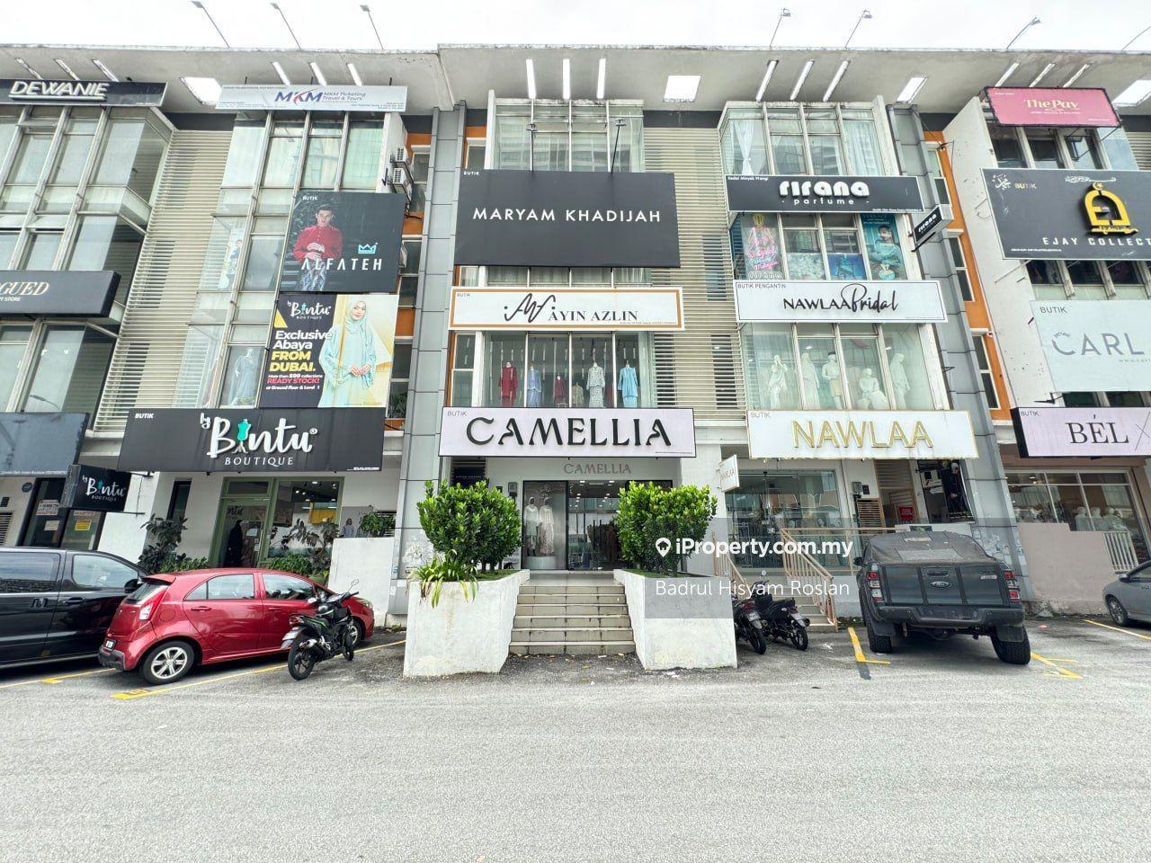 Main Road Bumi Lot 7329ft 4 Storey Shop Lot Bangi Sentral
