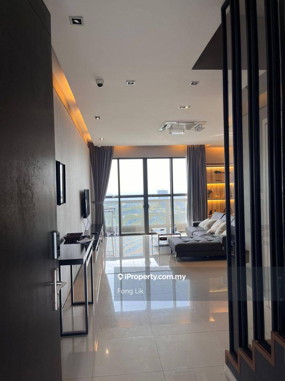 The Water Edge @ Penthouse