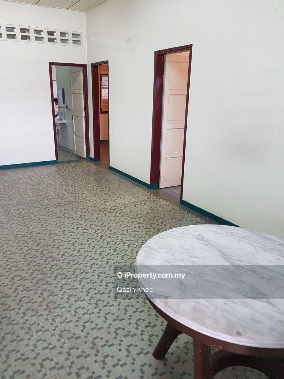 Freehold, Strategic Location, Good Condition, Canning Garden