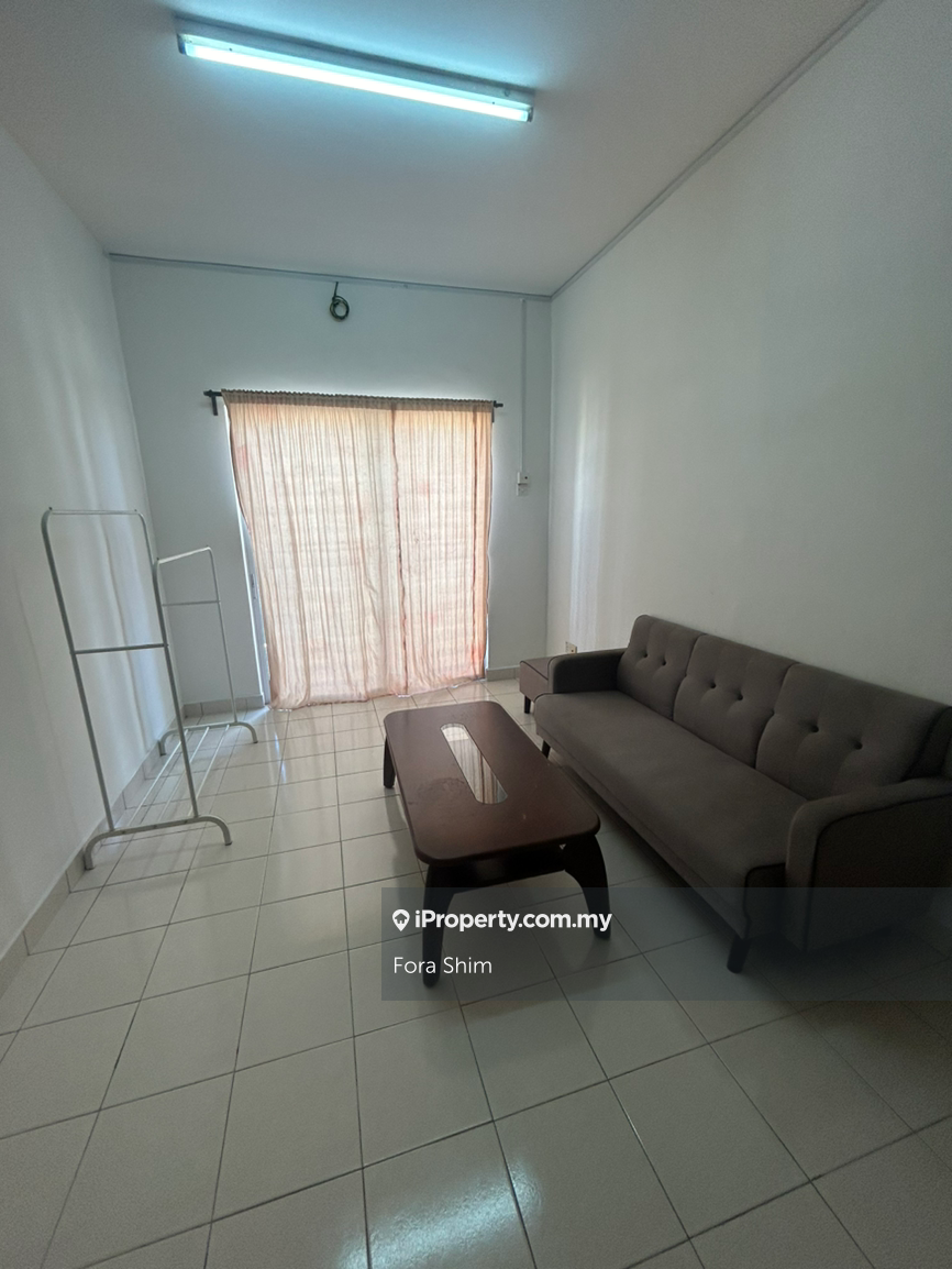 Fully furnished unit for rent at Residensi Laguna