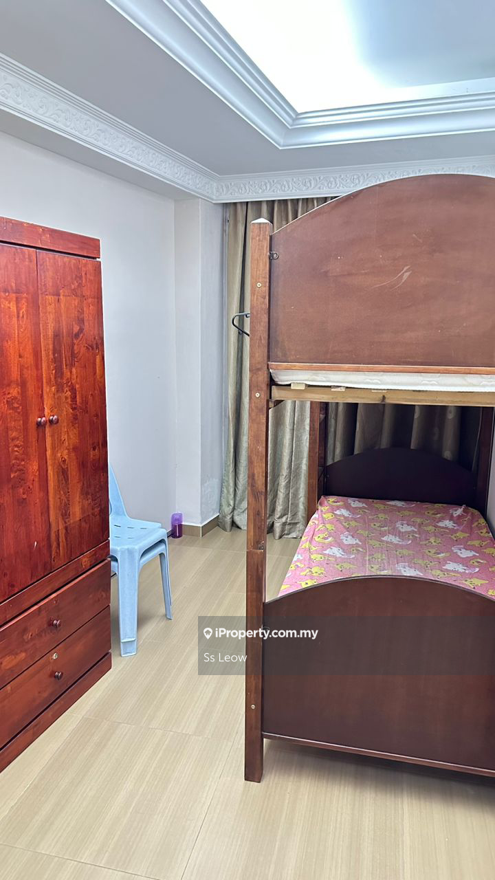 Genting Ria apart for sale
