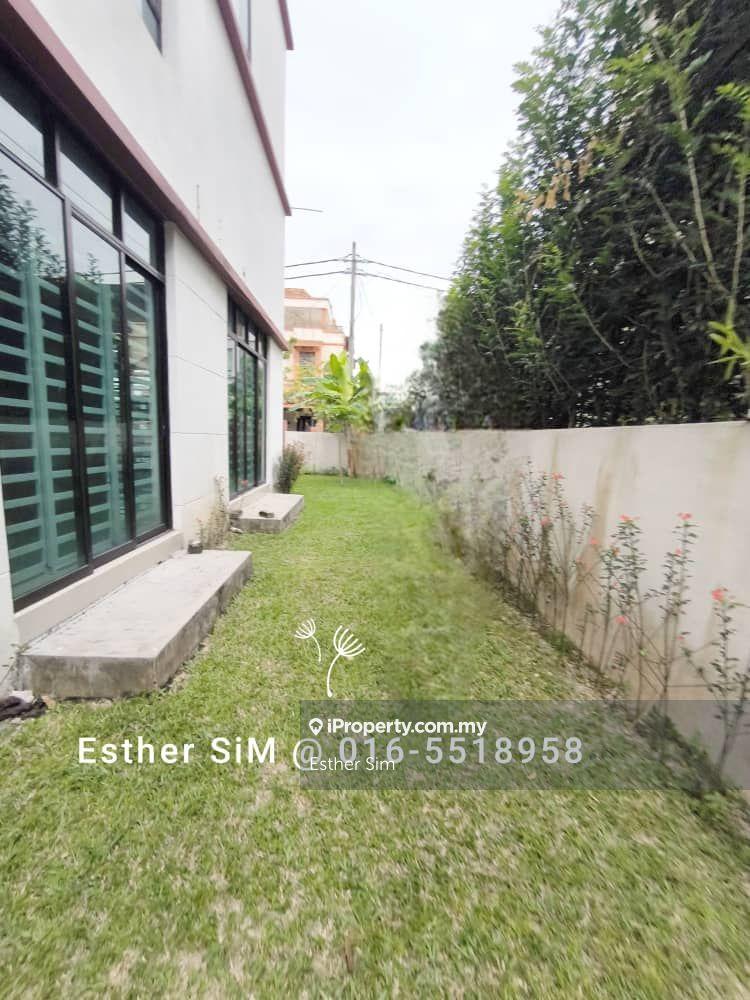 3 Storey Corner House @ Taman Bayu Aman, Teluk Air Tawar,Butterworth