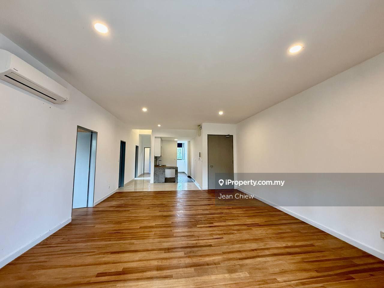 Brand new unit in gated guarded community of Bukit Ledang