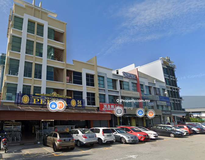 Shop at Shah Alam , Alam Avenue 2 , Facing Main Road
