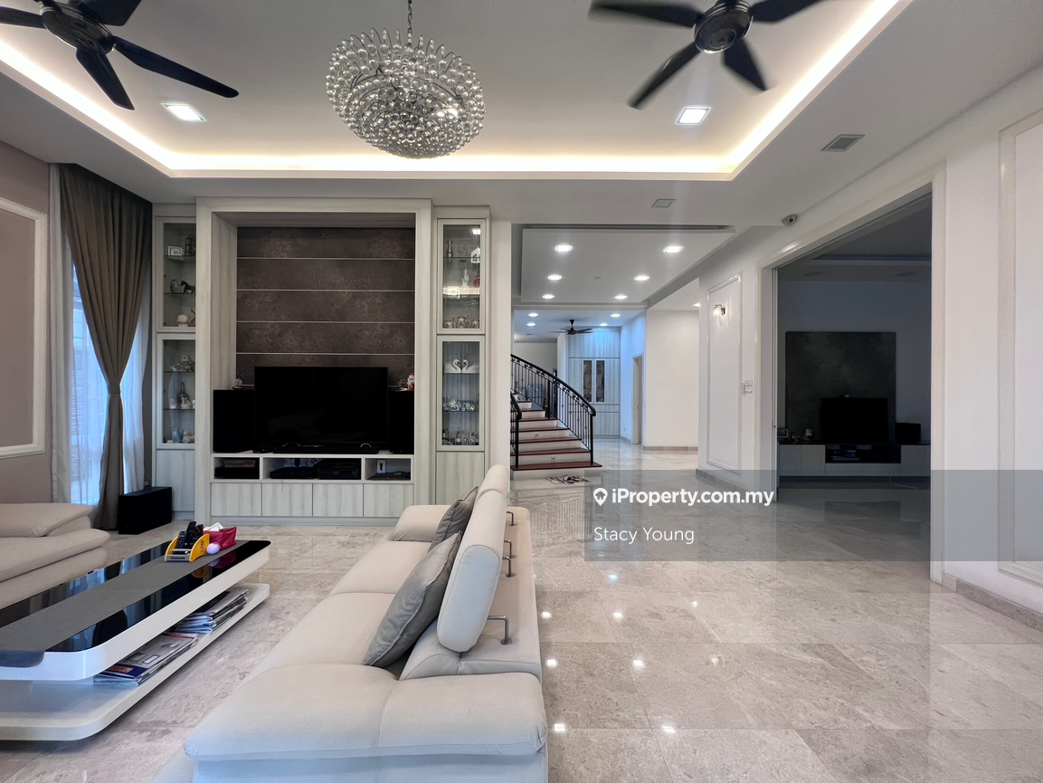 3 sty Bungalow @ Bukit Suria Garden Village , Sg Long