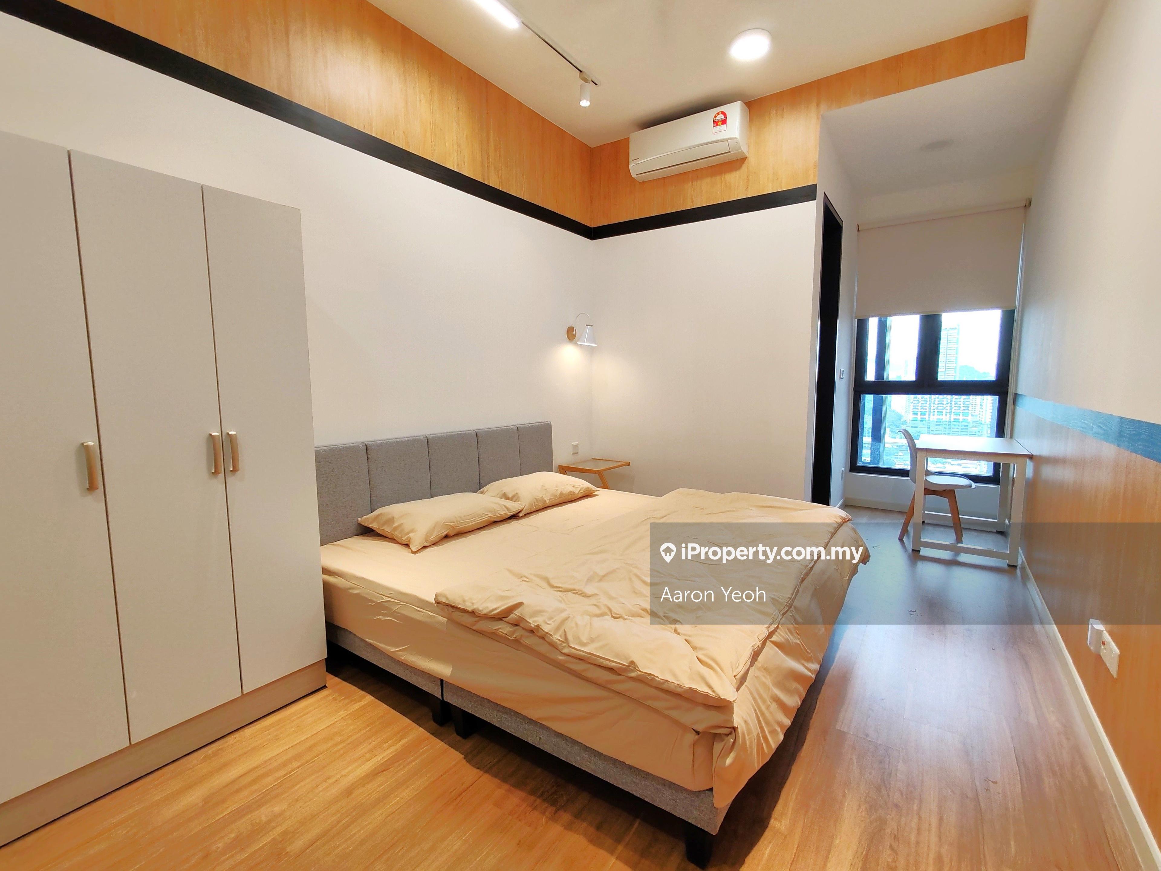 Velocity 2 Limit Unit Studio 1 Toilet Full furniture