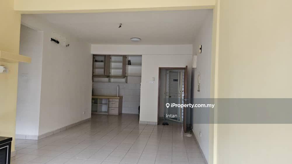 D'rimba on level 1 to let