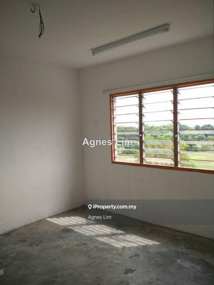 Rebana Flat at Bandar Bukit Raja for Rent