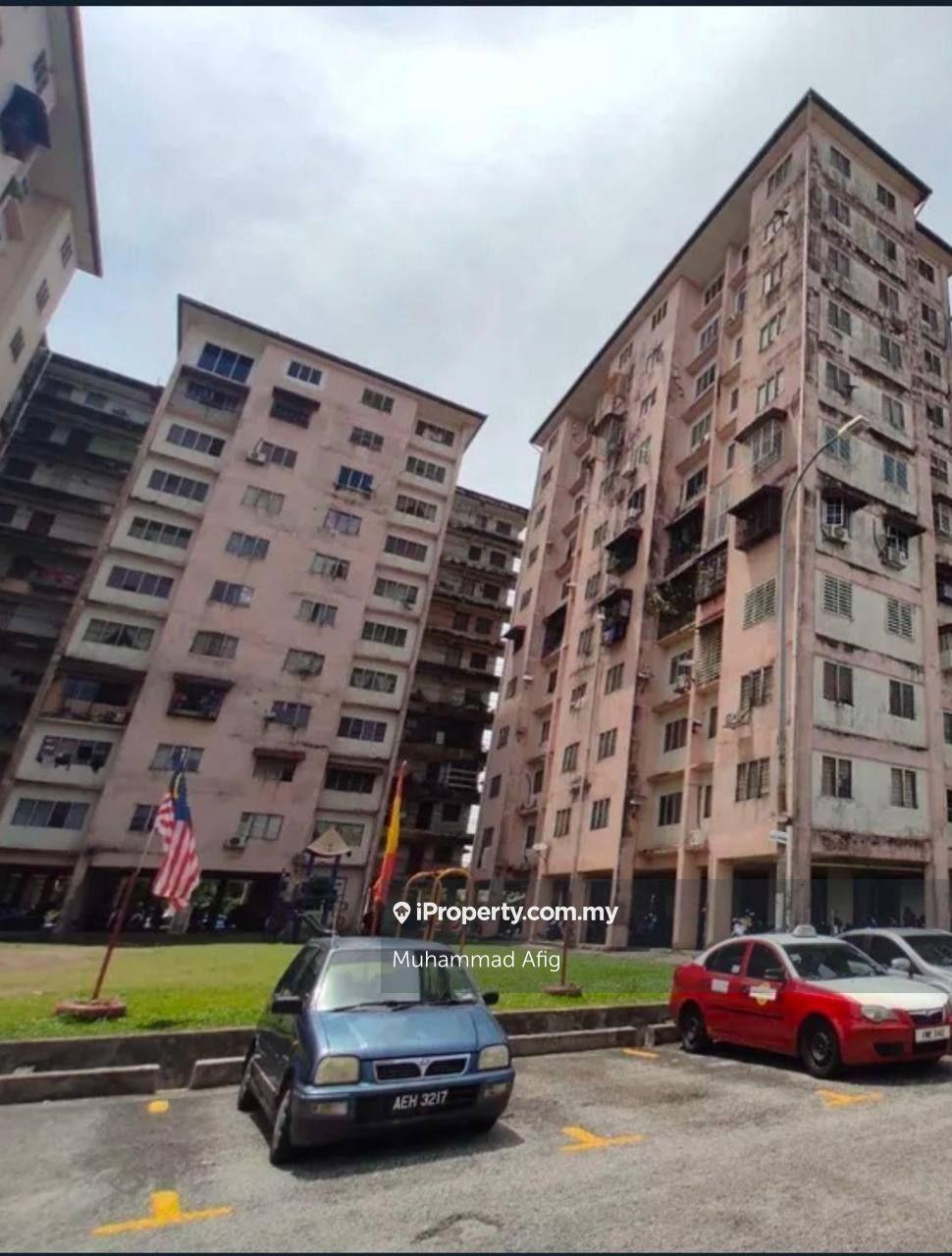 Flat Taman Sri Kenari, Sg Ramal, Kajang