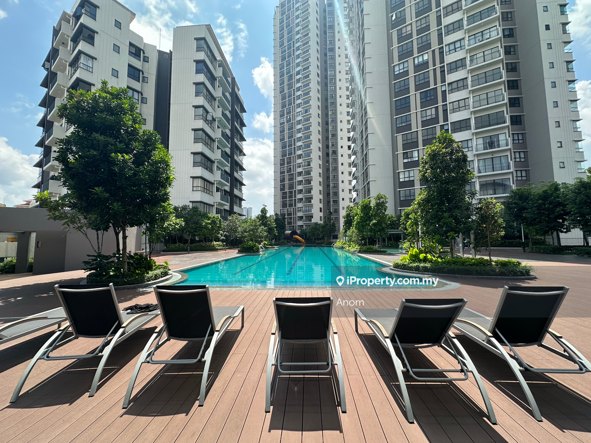 Gems Residences Near IOI City Mall