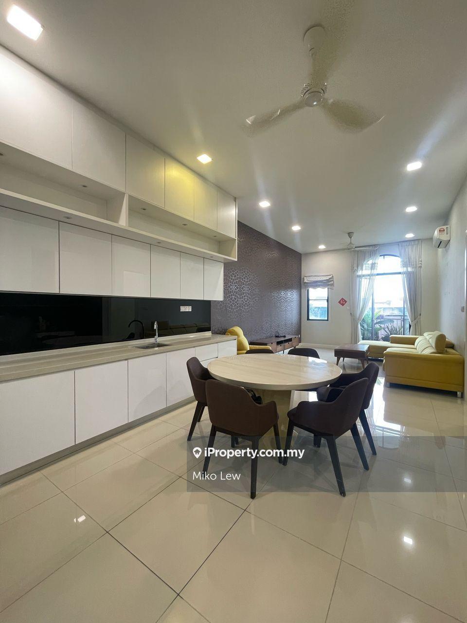 Isle of Kamares, Cyberjaya