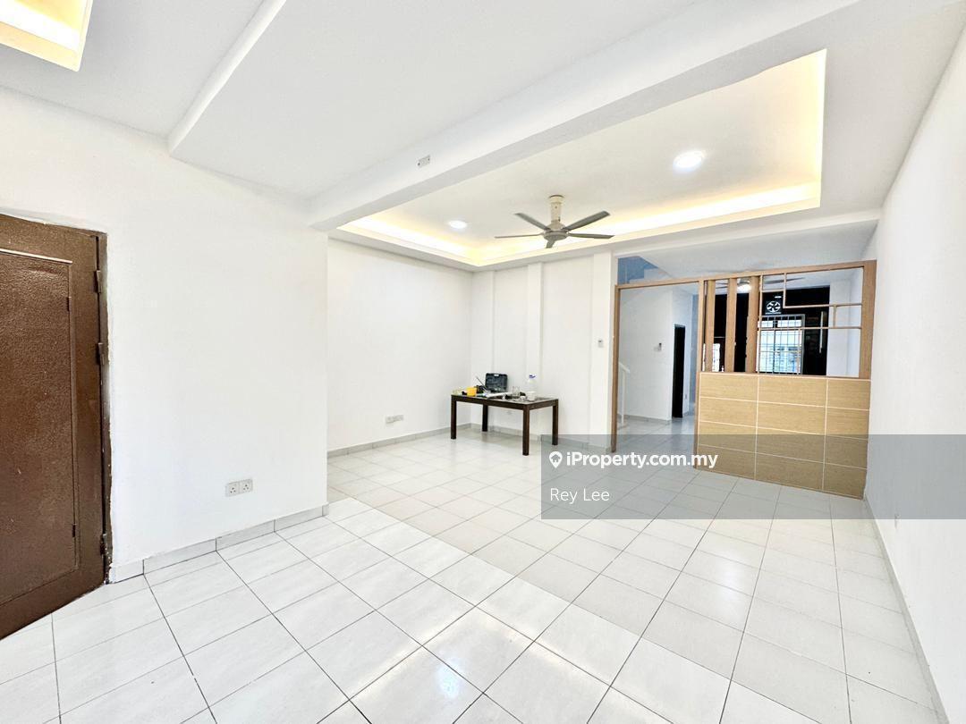 La Garden, Double Storey Terrace, La Garden, Jp Perdana