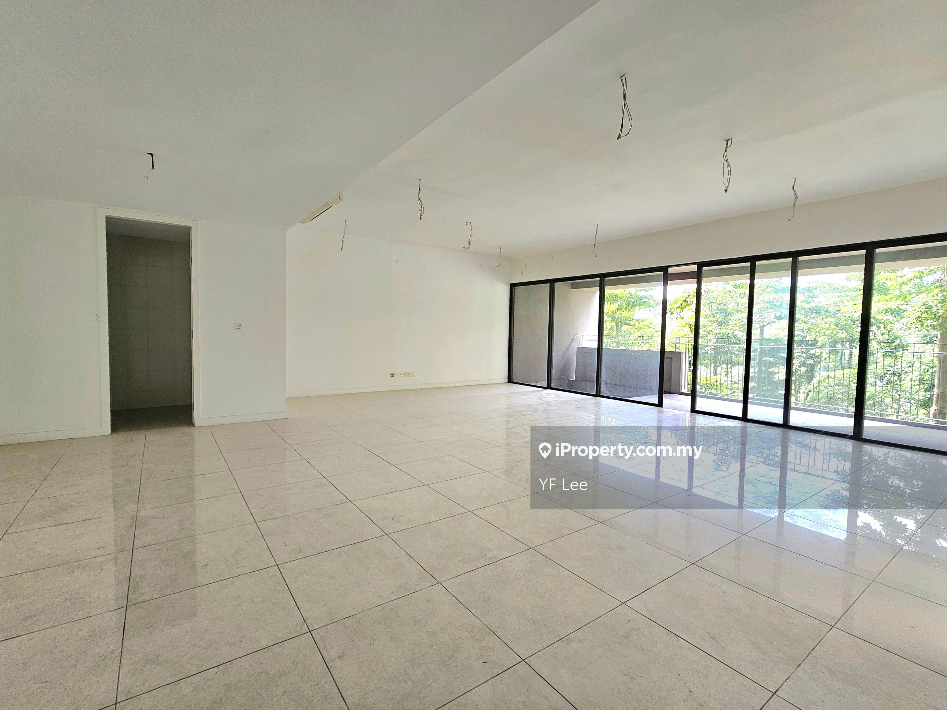 Low Floor Big Balcony Spacious Unit Brand New Developer Condition