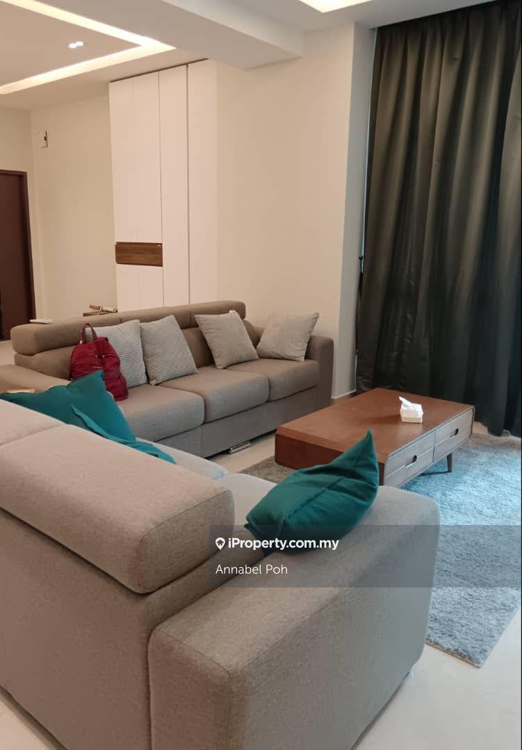 Menara avenue fully renovated 2 room sale