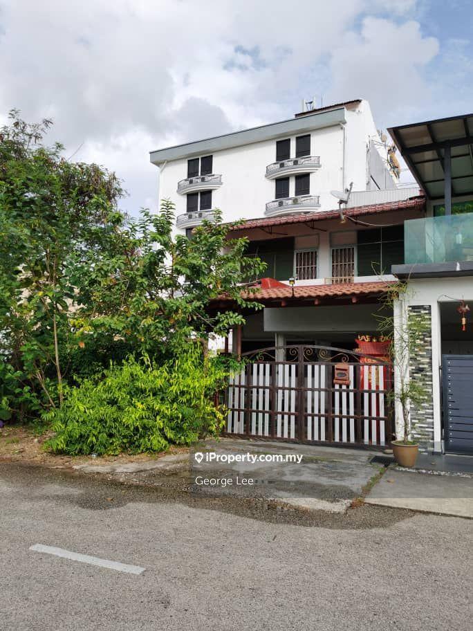 Seri Teruntum, Kuantan - Teracce Endlot Double Storey