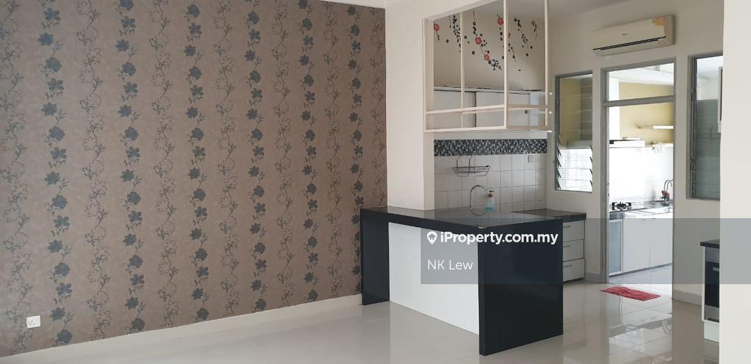 2.5 story Terrace house for Sale