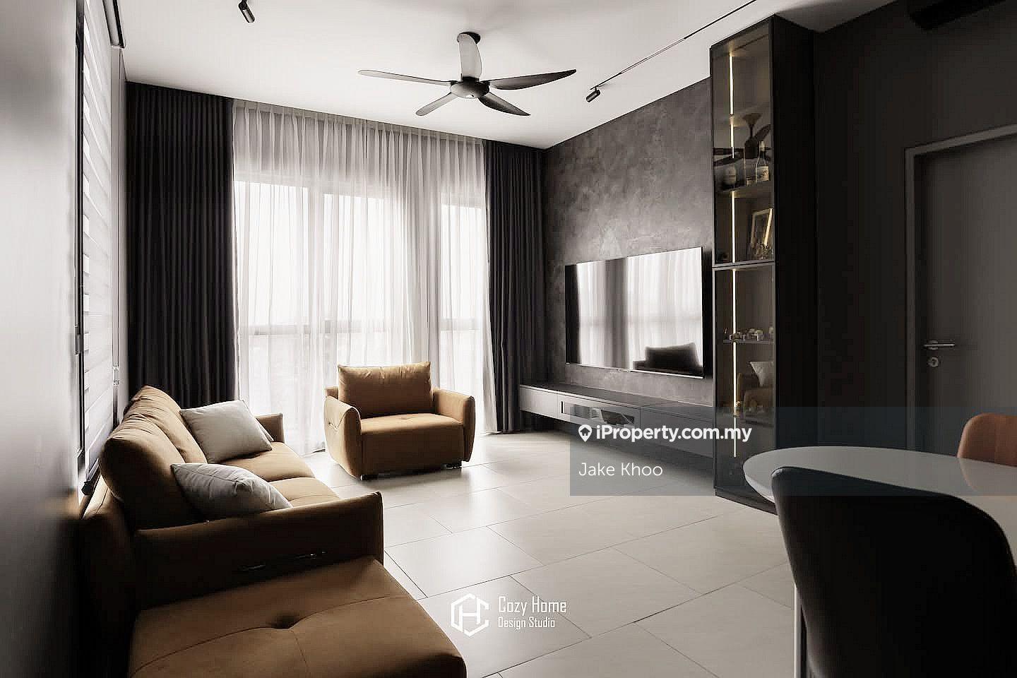 Designer Unit Triuni Residence, 840 Sqft, Mid Floor, 2 Carparks