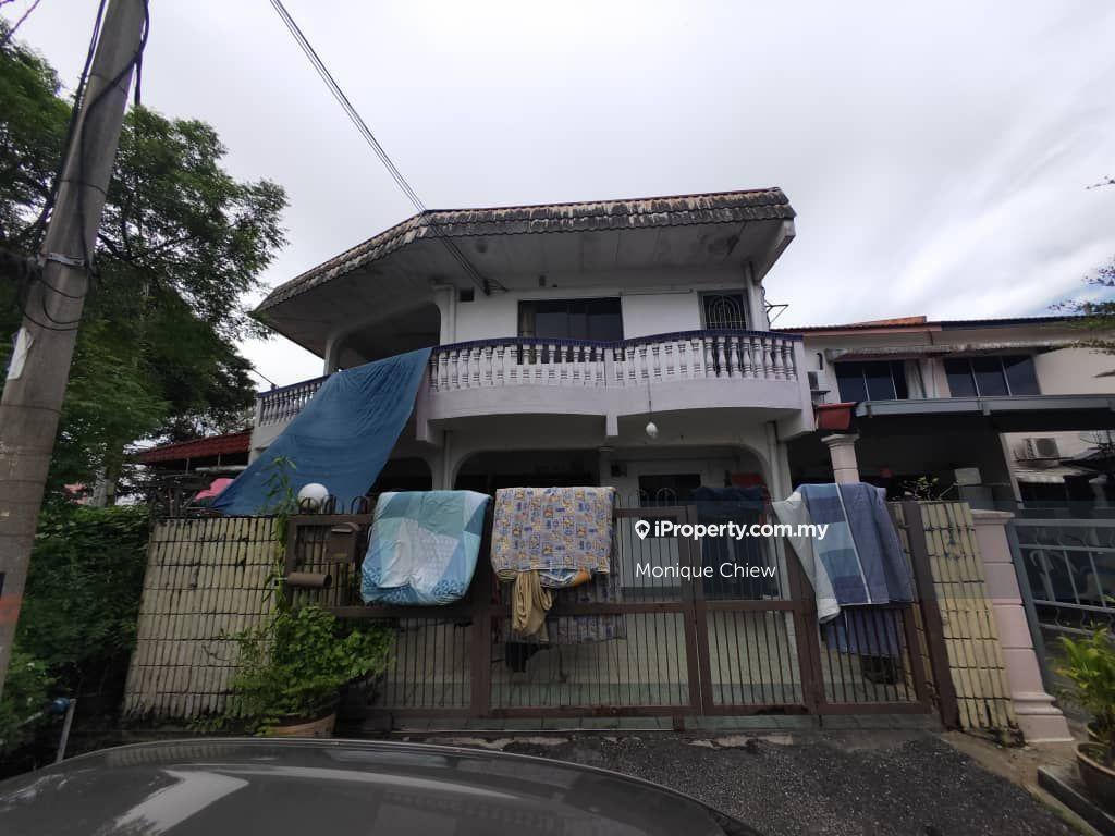 Renovated, Corner unit1980 sf for sale - limited unit