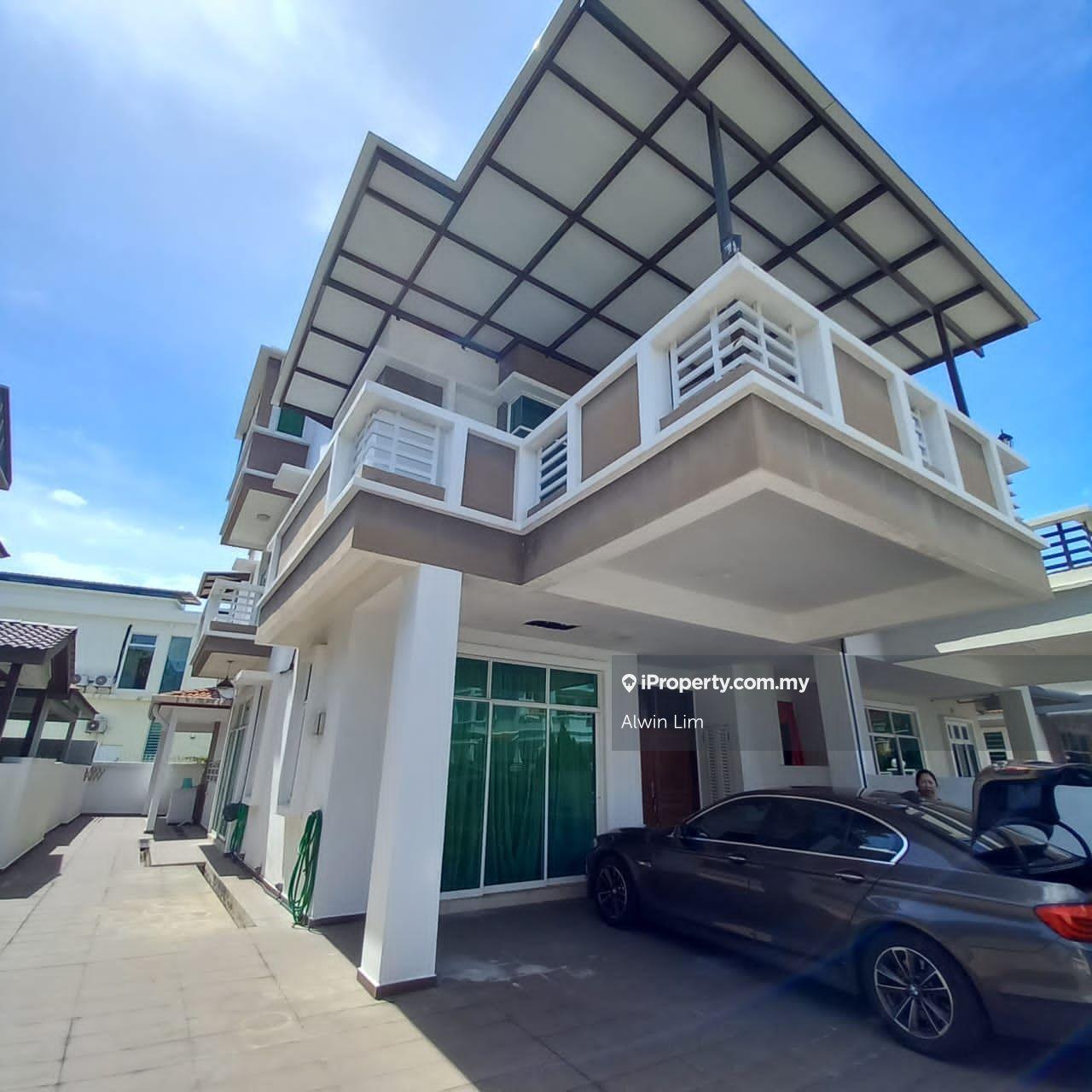 2.5 Storey Semi-D House For Sale at Simpang Ampat Gated & Guarded