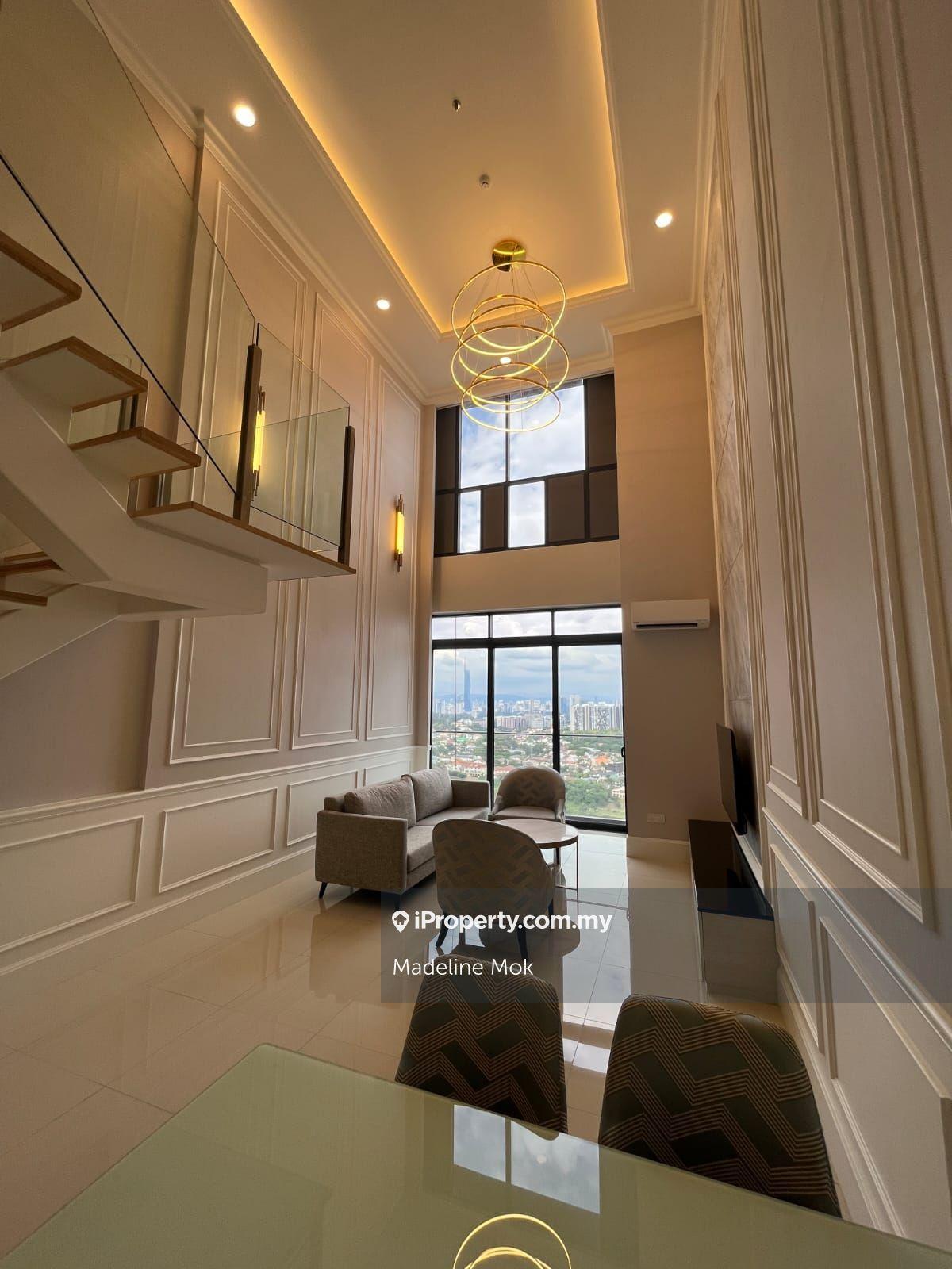 High floor with panoramic view
