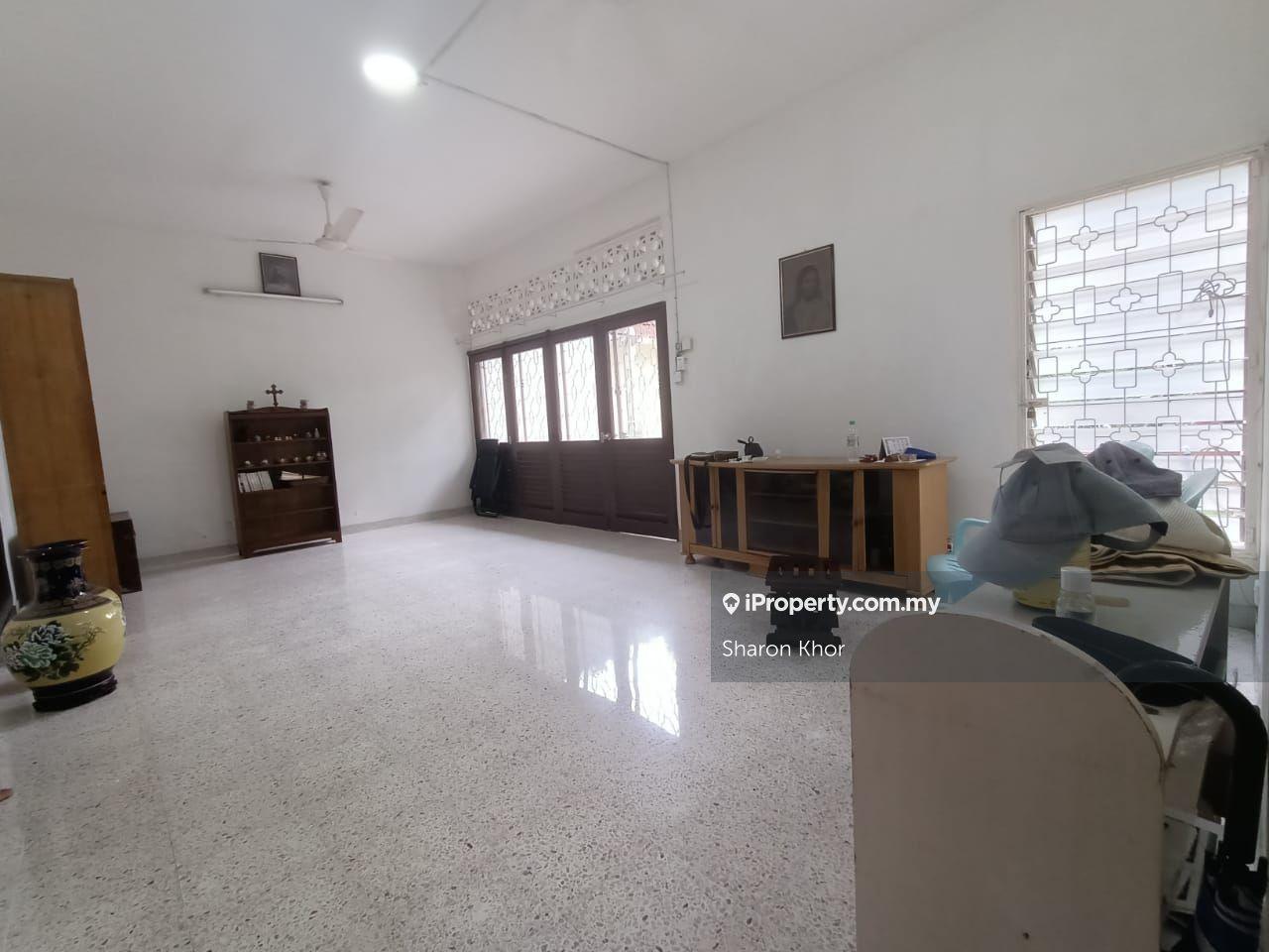 Bagan Jermal Semi-D Corner House For Sale, Georgetown