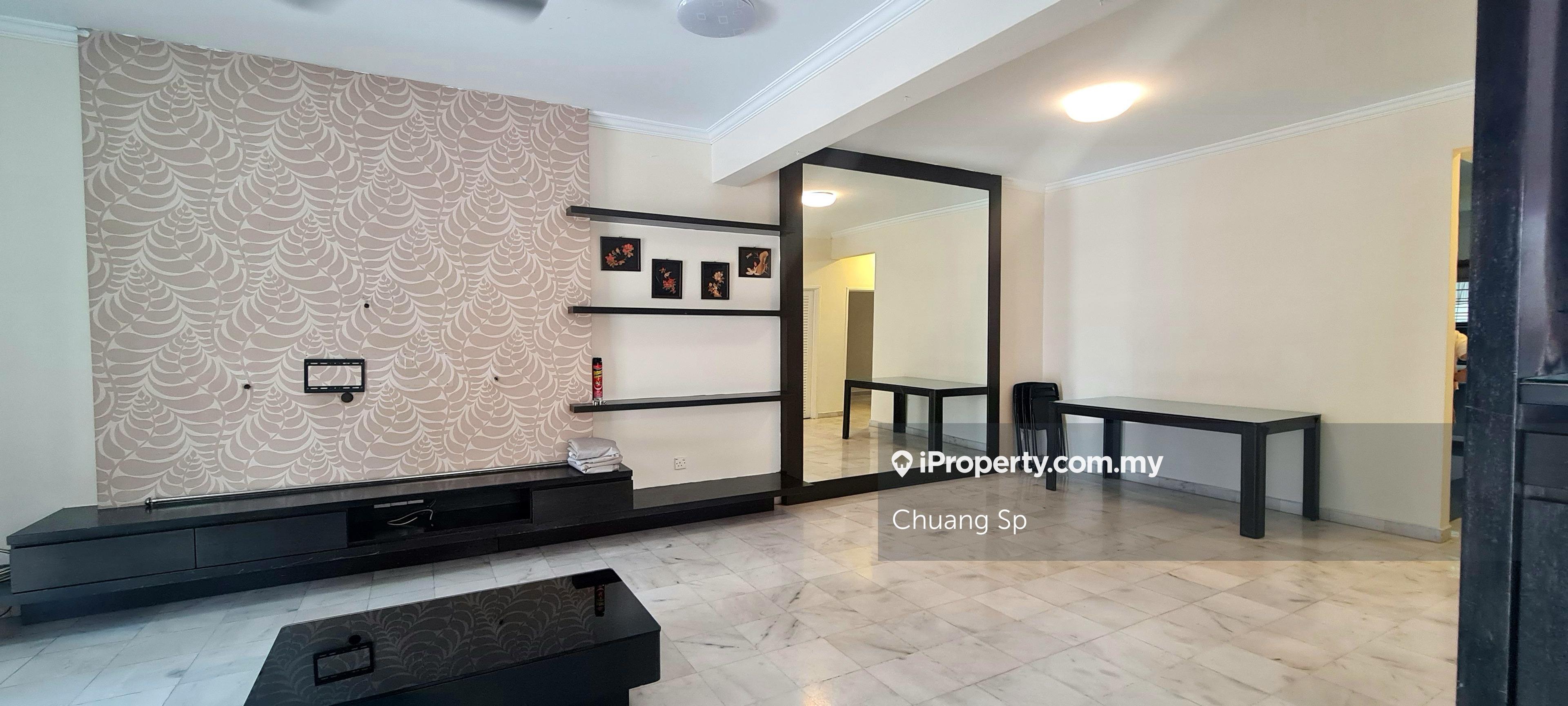 Ara residence large build up moving in condition