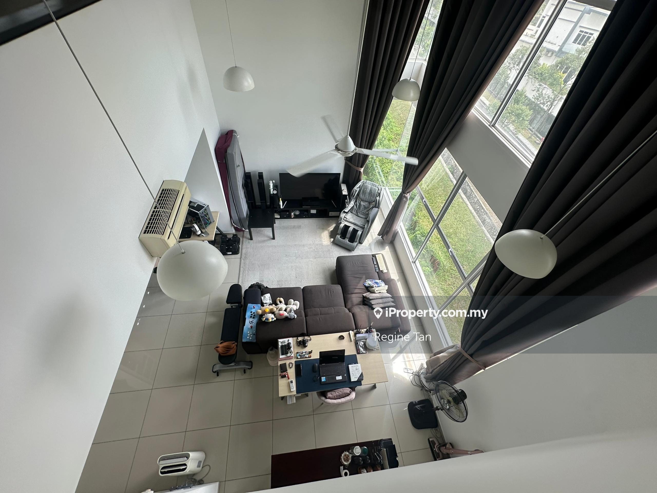 Special Duplex unit 1023sq ft