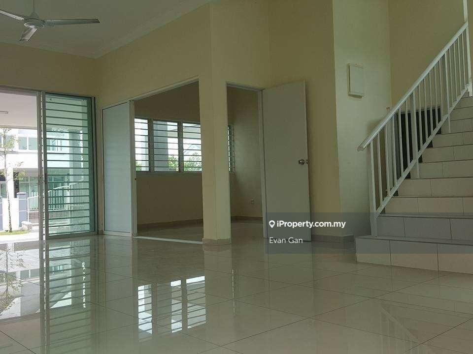 Freehold Best 2 Storey Semi D Taman Nuri Durian Tunggal Gangsa Melaka