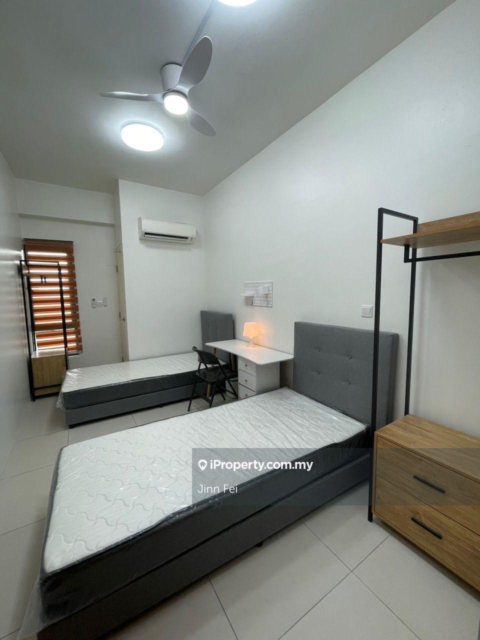 Edusphere master room for rent, can stay 2 person, only rm900 for rent