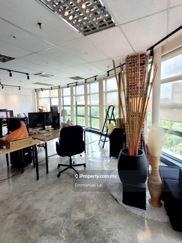 Solaris Mont Kiara Office For Sale 
