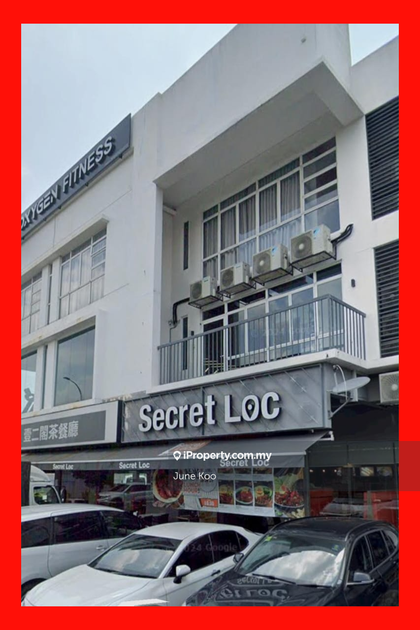 3 Storey with Sub-basement shop at Cheras Selatan 118 For Sale