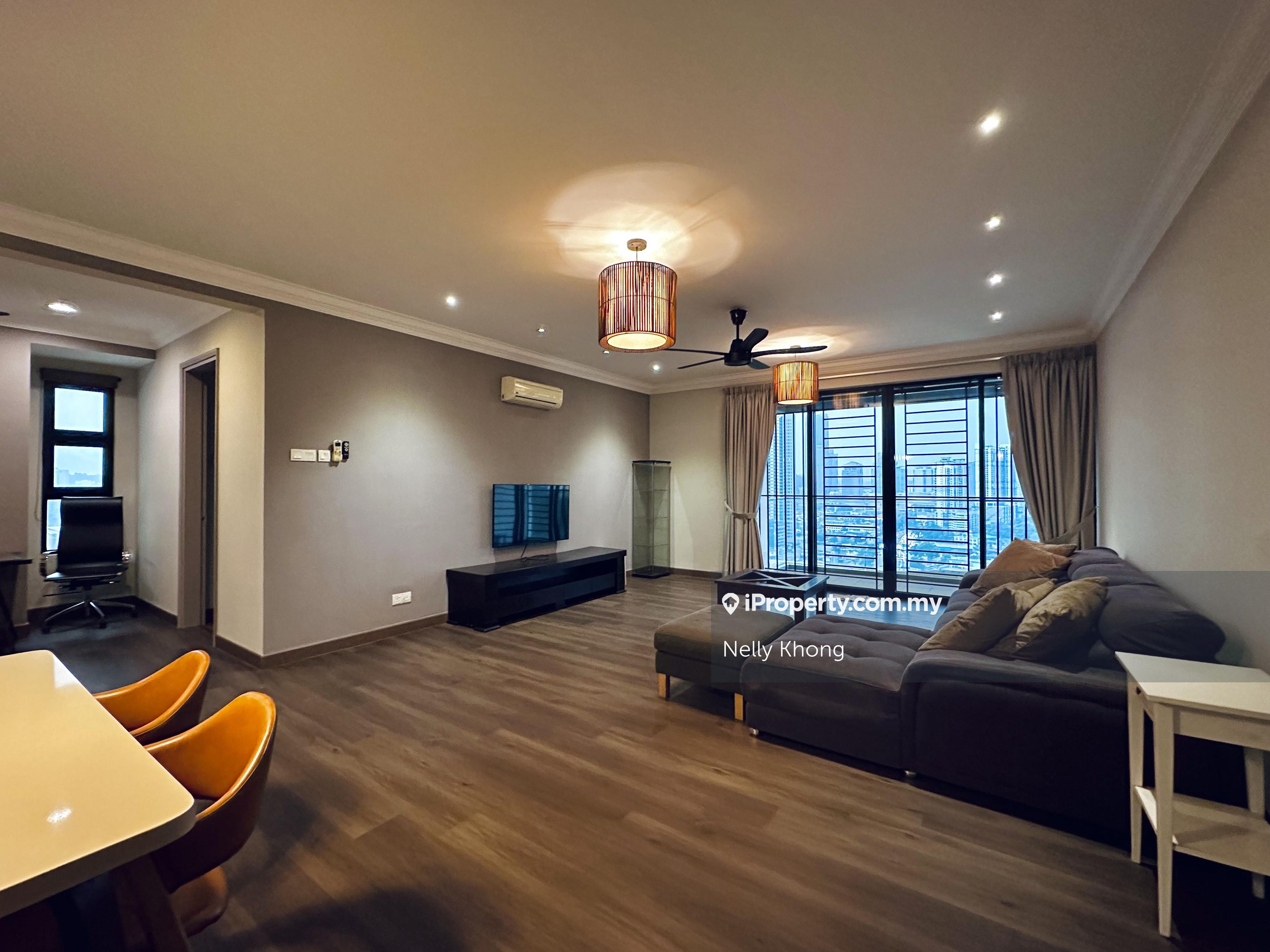 Newly renovated with full equipped kitchen for you!