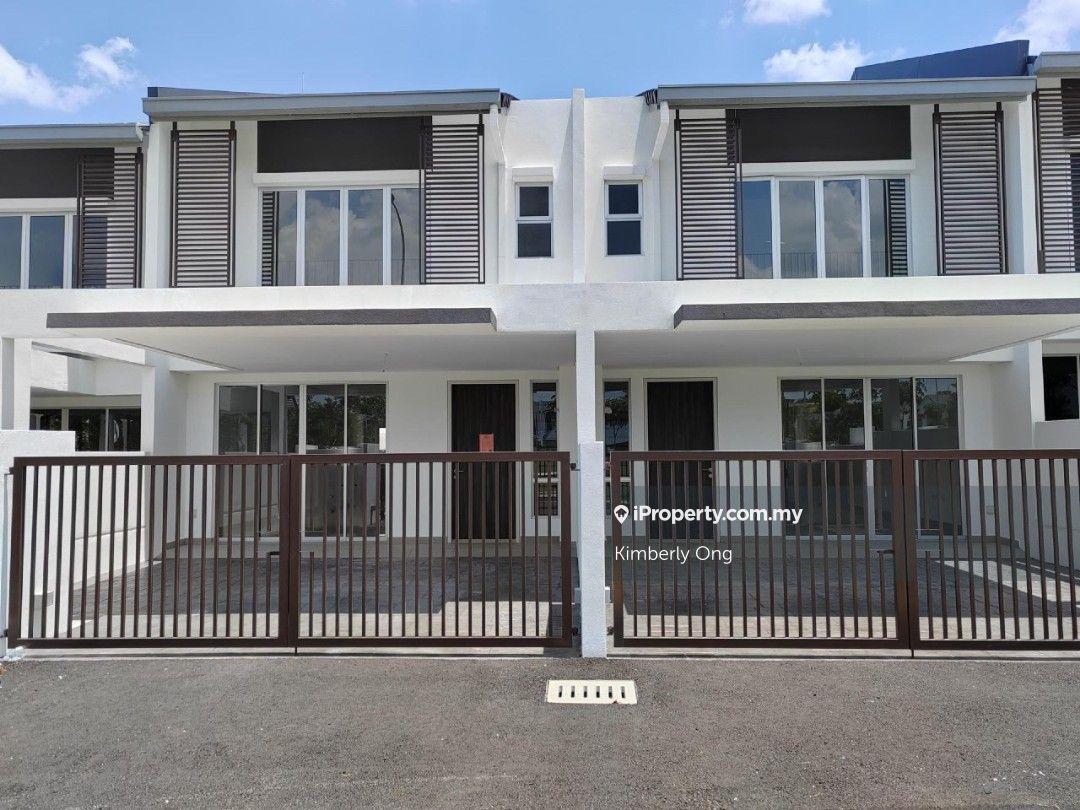 Dayana Nilai Impian House For Sale
