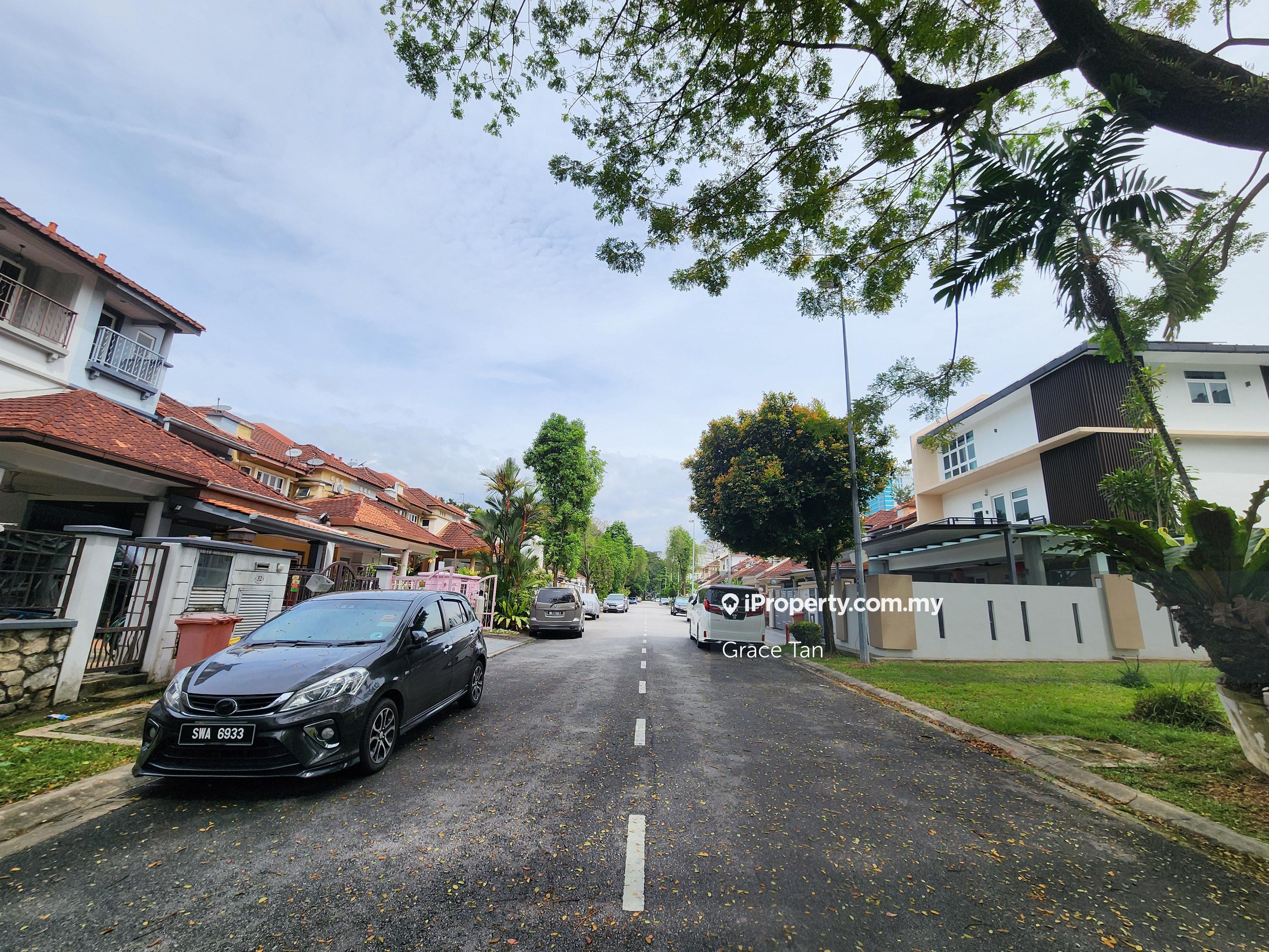 2sty terrace house house 22x75 renovated & extended