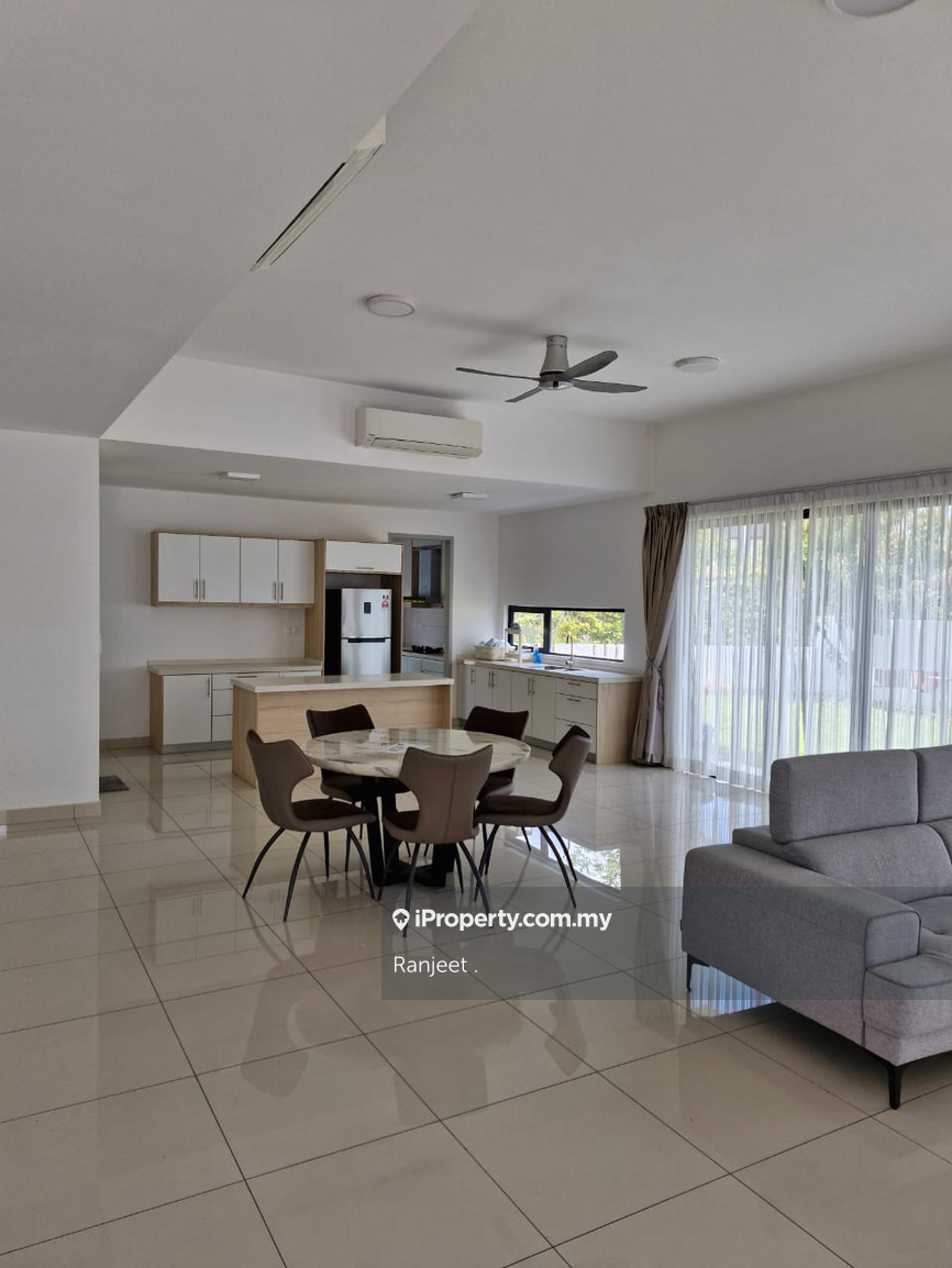 Semi-D wt Extra Land @ Cheria Residence, Rimbayu