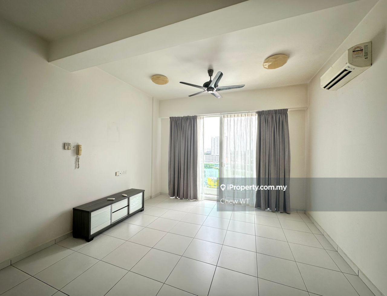 Spectrum Residence @ Kota Permai Partially Furnished For Rent