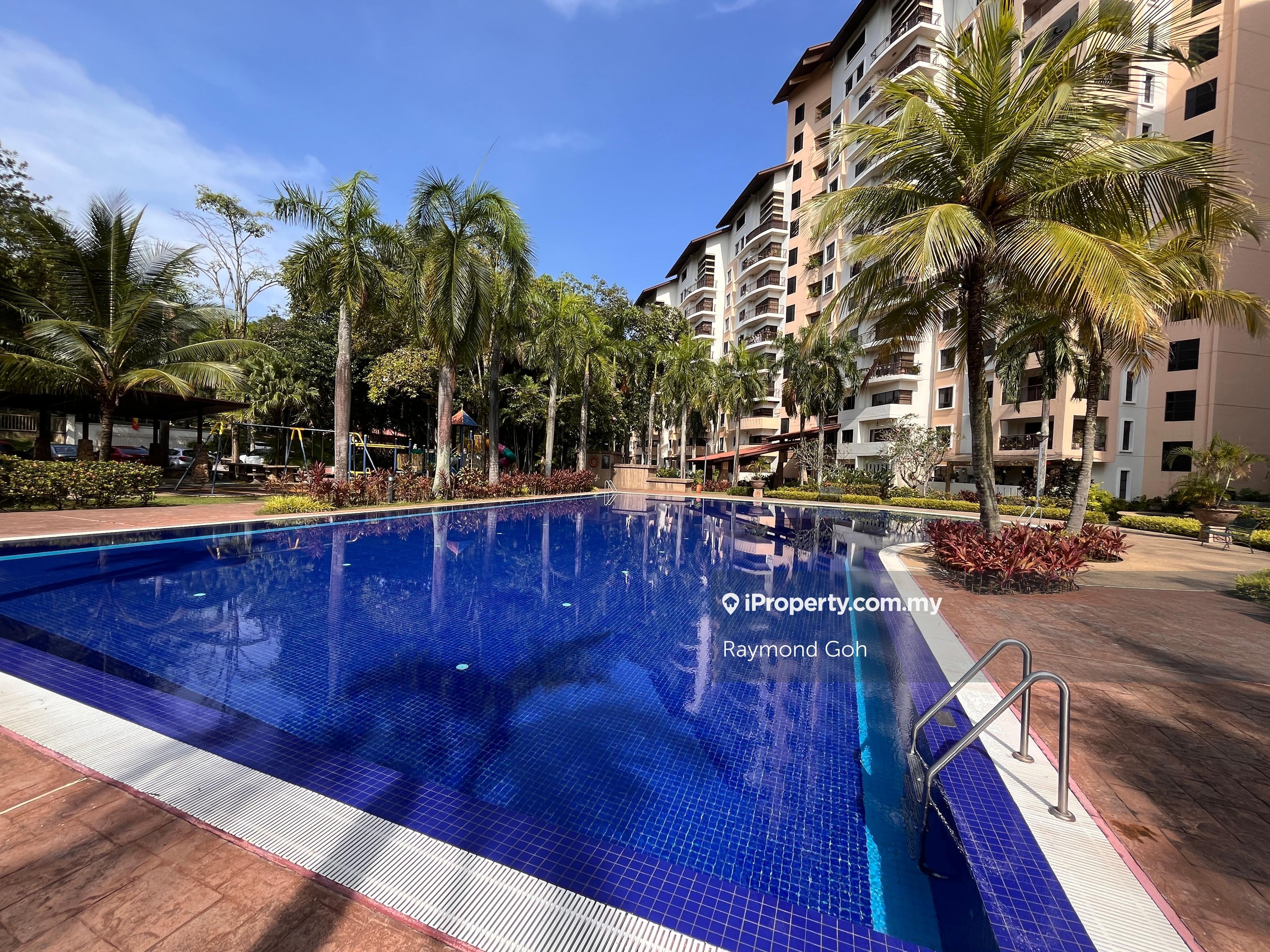 Corner Unit Cita Damansara Condo at kota damansara