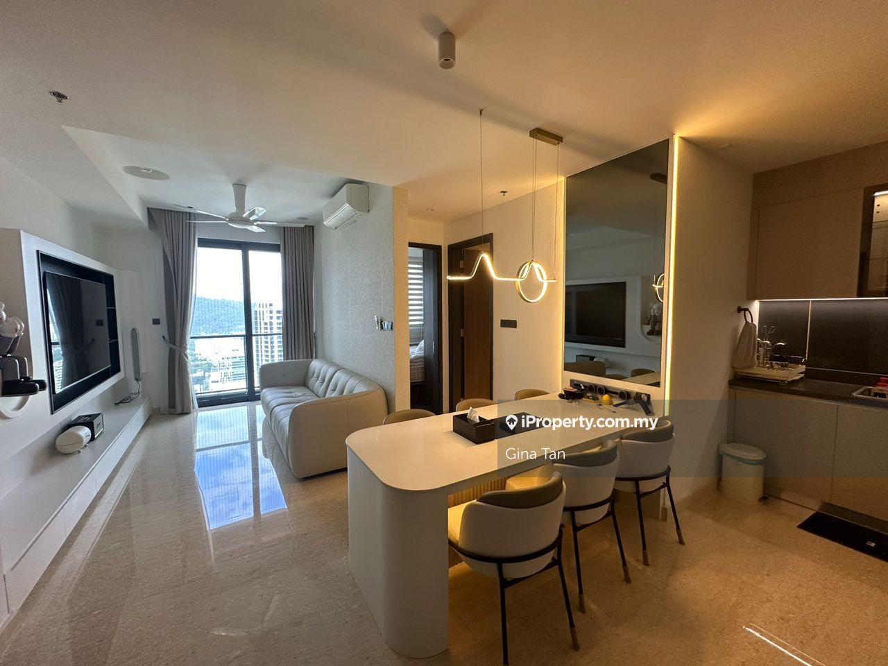 Fully Renovated & Fully Furnished unit